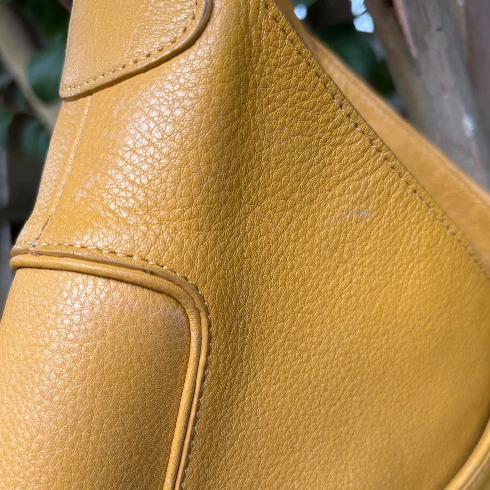 Tre Vero Mustard Leather Hobo Bag